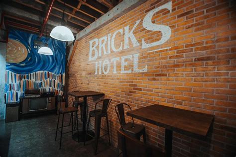 the bricks hotel dumaguete